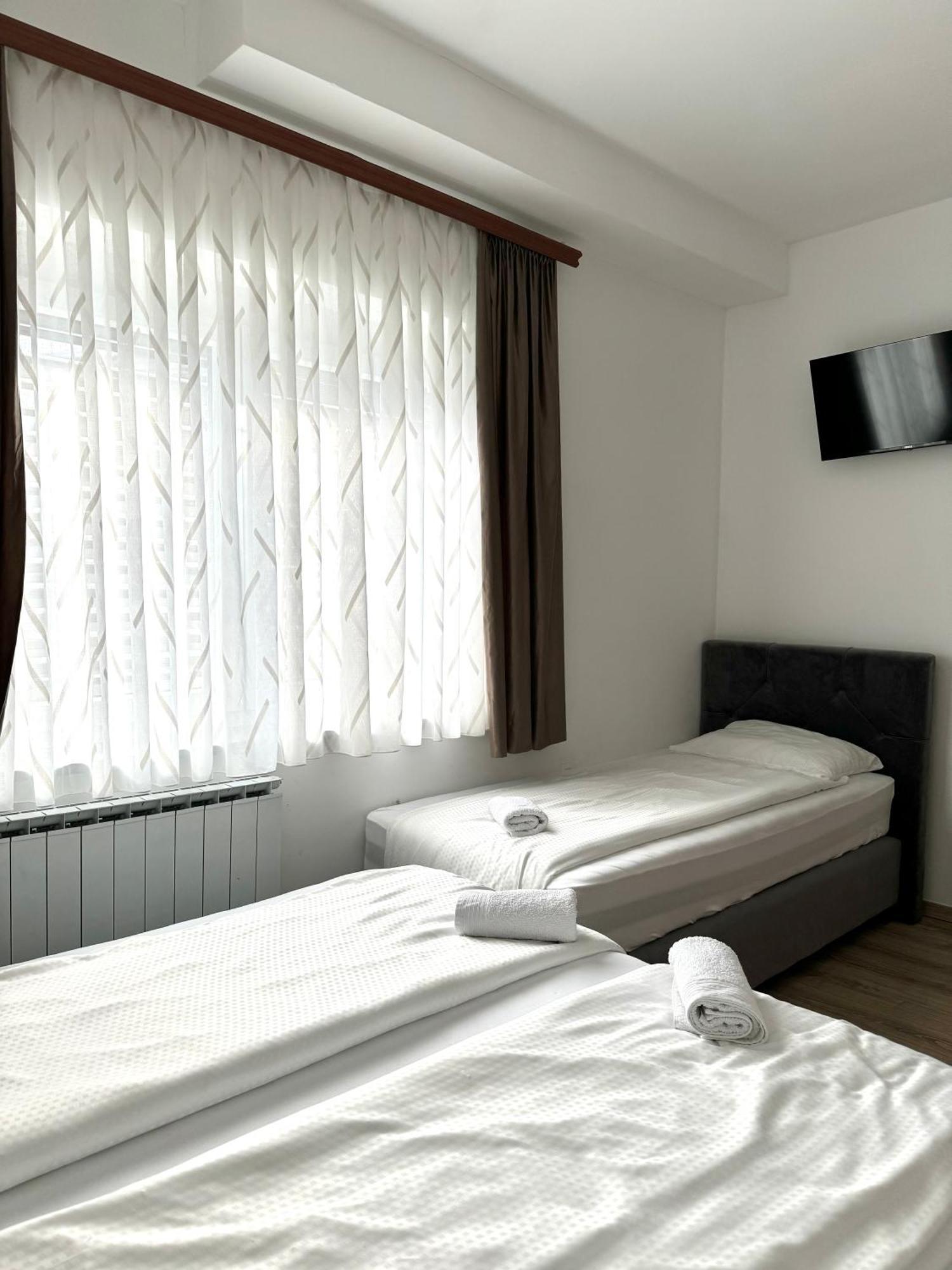 L&L Rooms Maribor Kültér fotó